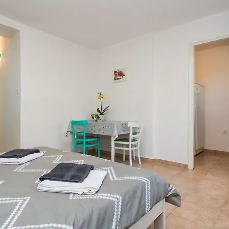 Apartman Studio Tea 1 3* Polje (Krk)